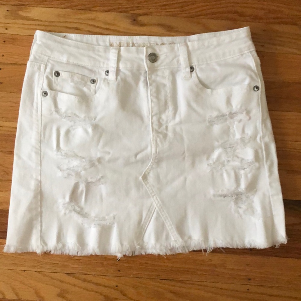 American Eagle distressed white denim skirt